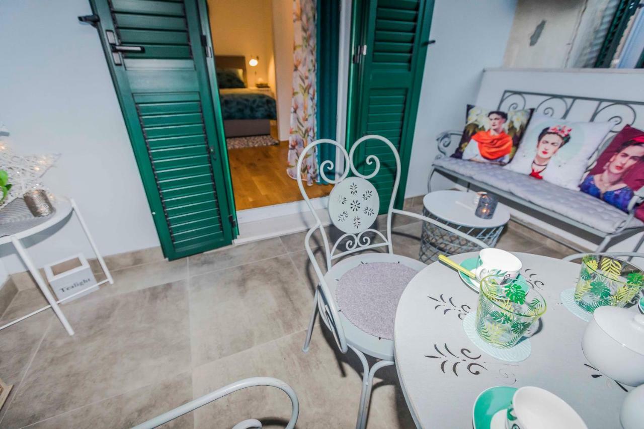 Apartments Horizons Split Bagian luar foto